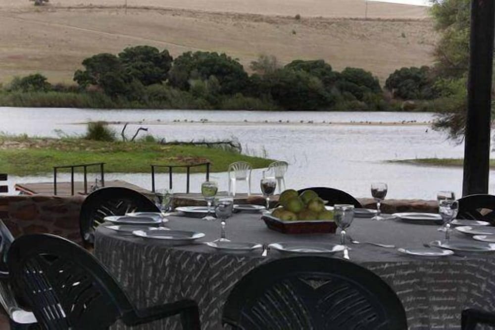 Tides Lodge