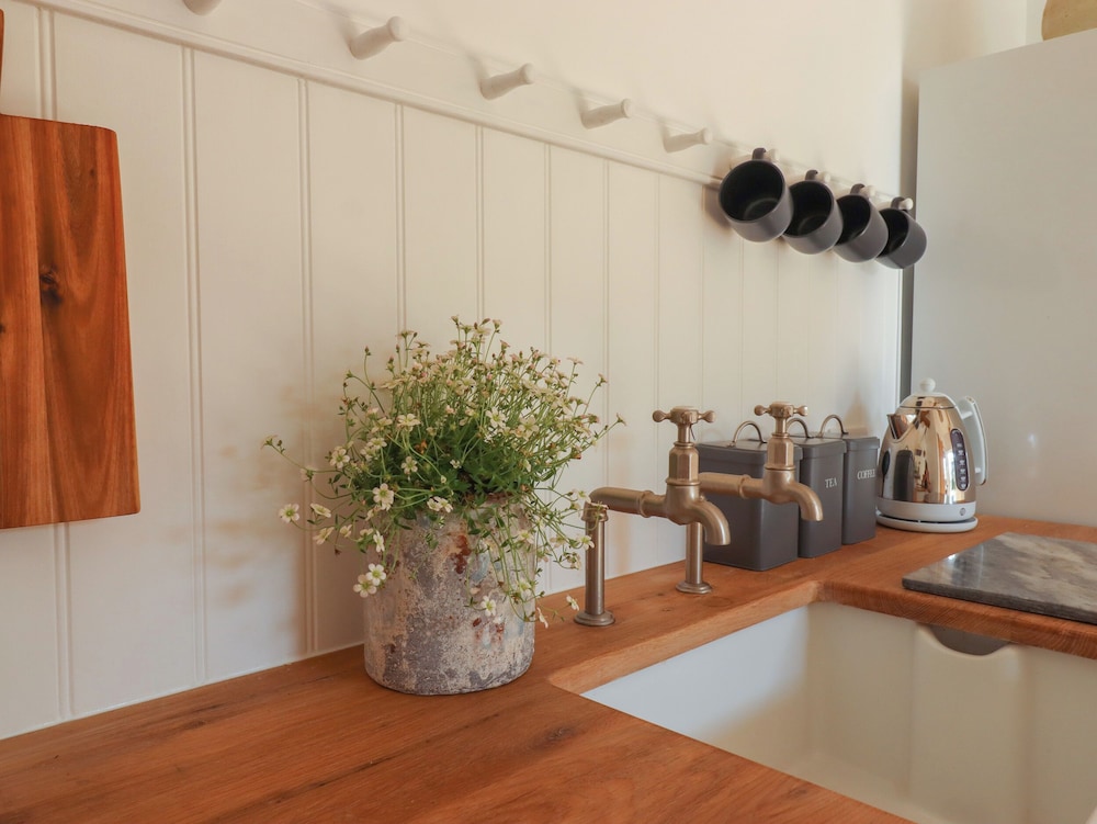 The Apple Shed