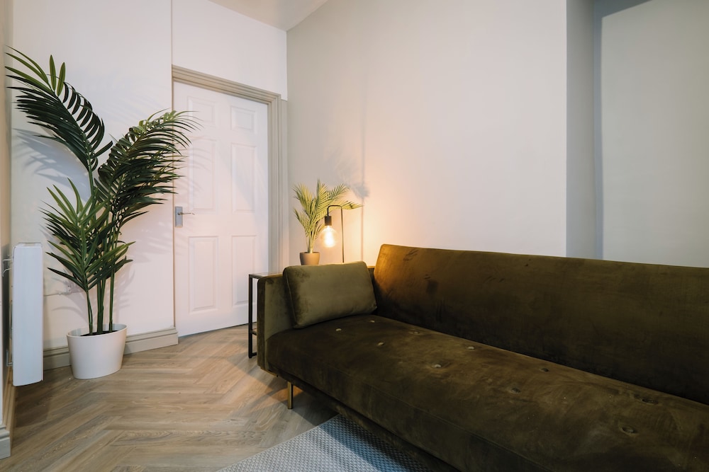 Sun St Apartment 3