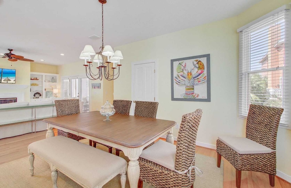 Grand Pavillion 11 by Avantstay Beach Access, Wild Dunes Community