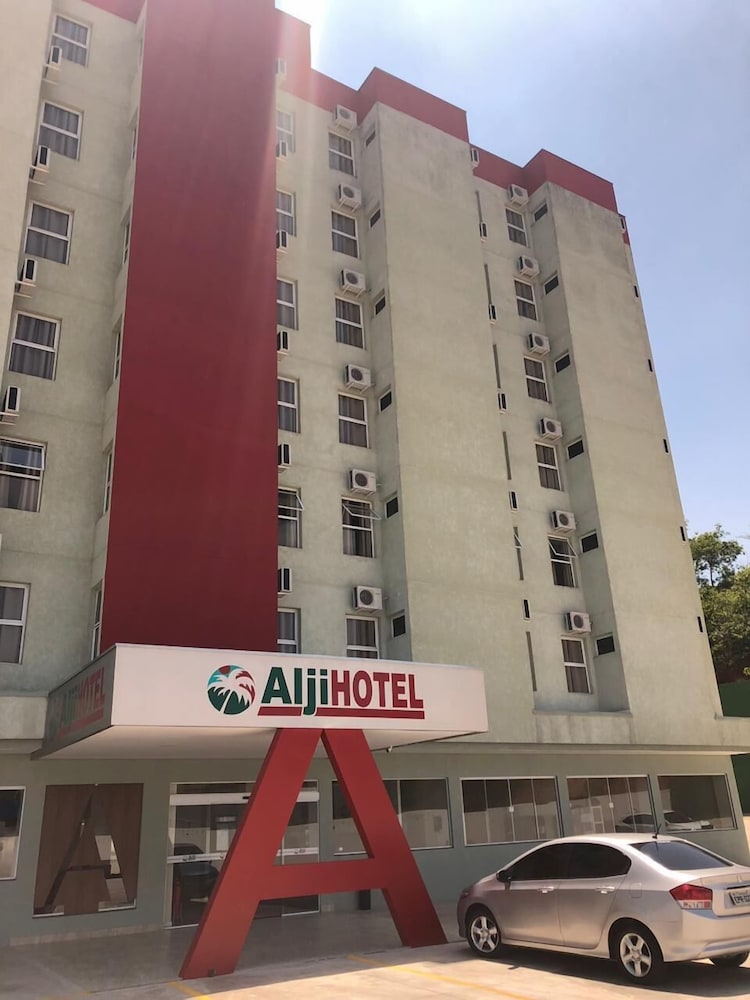 Fairview Heights Vacations - Trailway Motel - Property Image 7