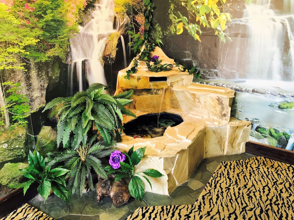 Royala Inn - Property Image 24
