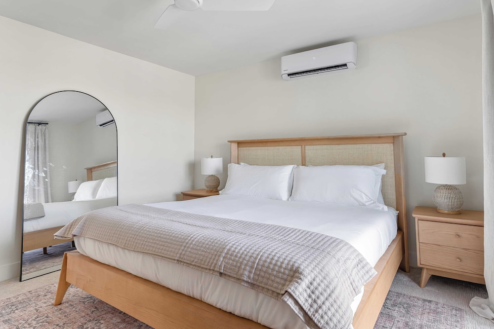 Point View Luxe by Avantstay 5BR Coastal Stay w/ En-suites & Kitchen