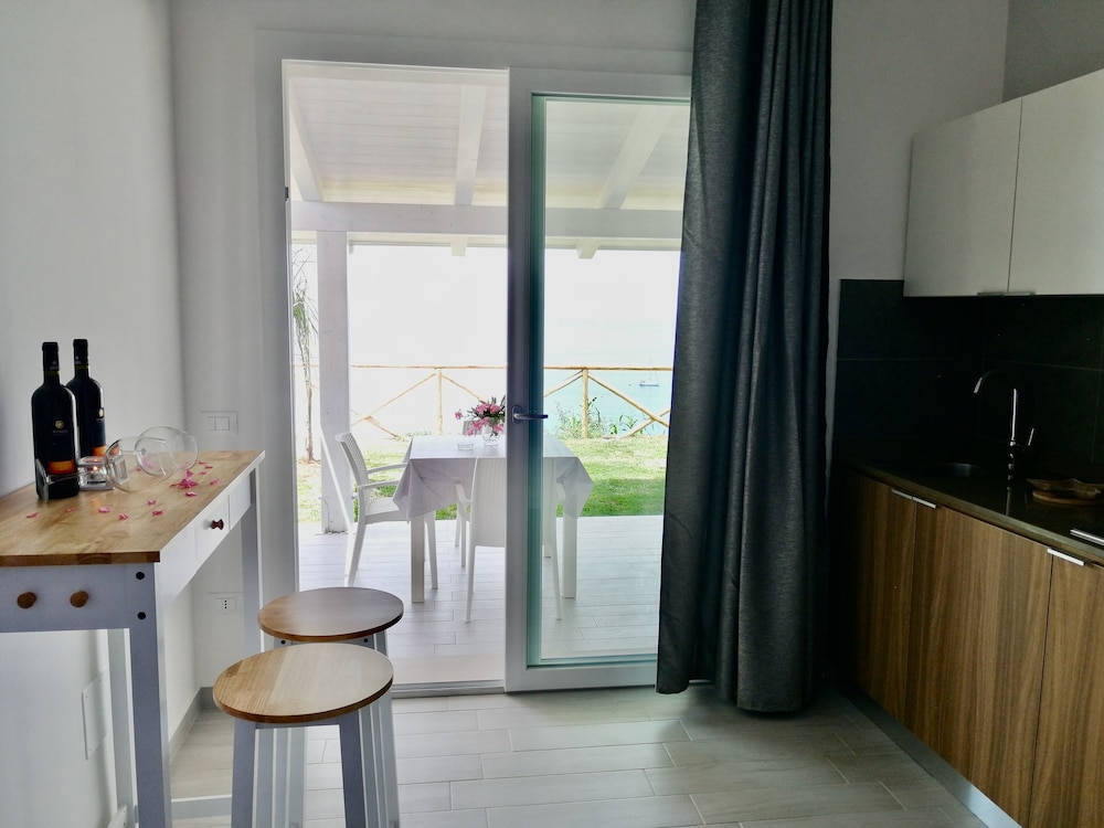 Midenza Seaside & Nature Retreat view 2