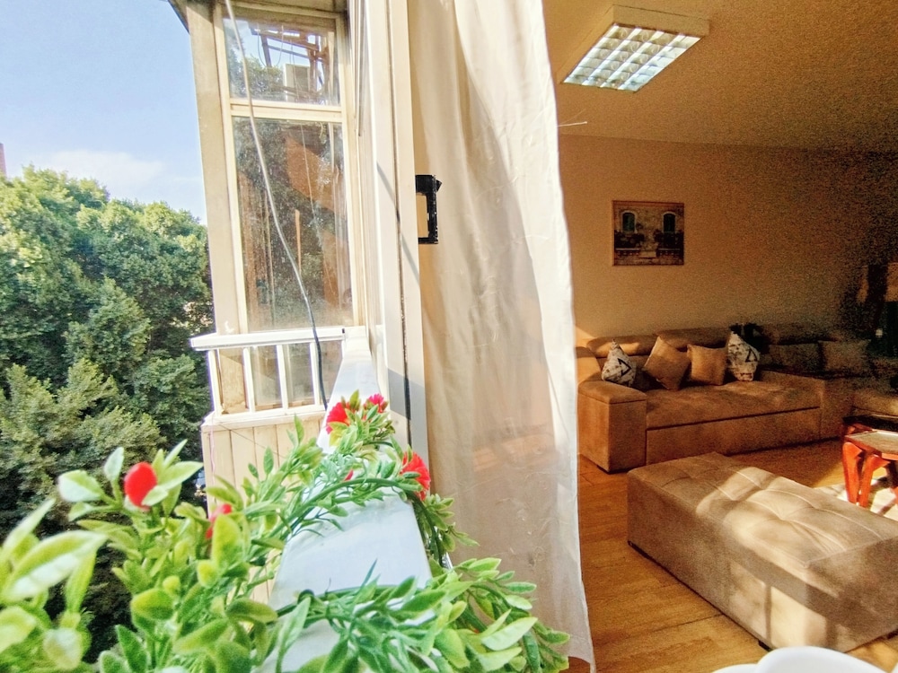 Garden City Apartment in Downtown Cairo