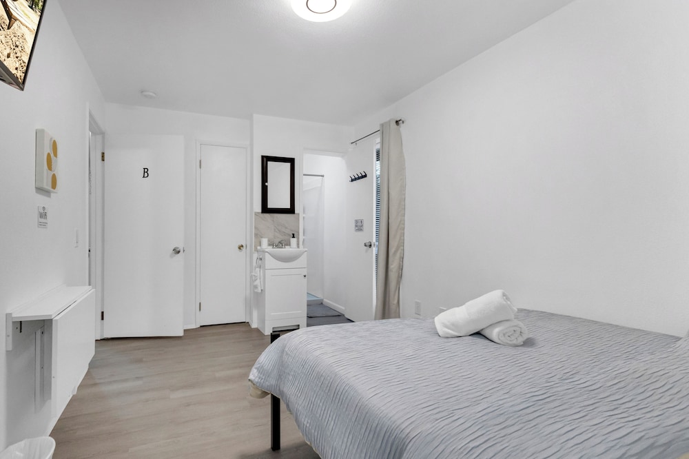 Central Bellevue Retreat