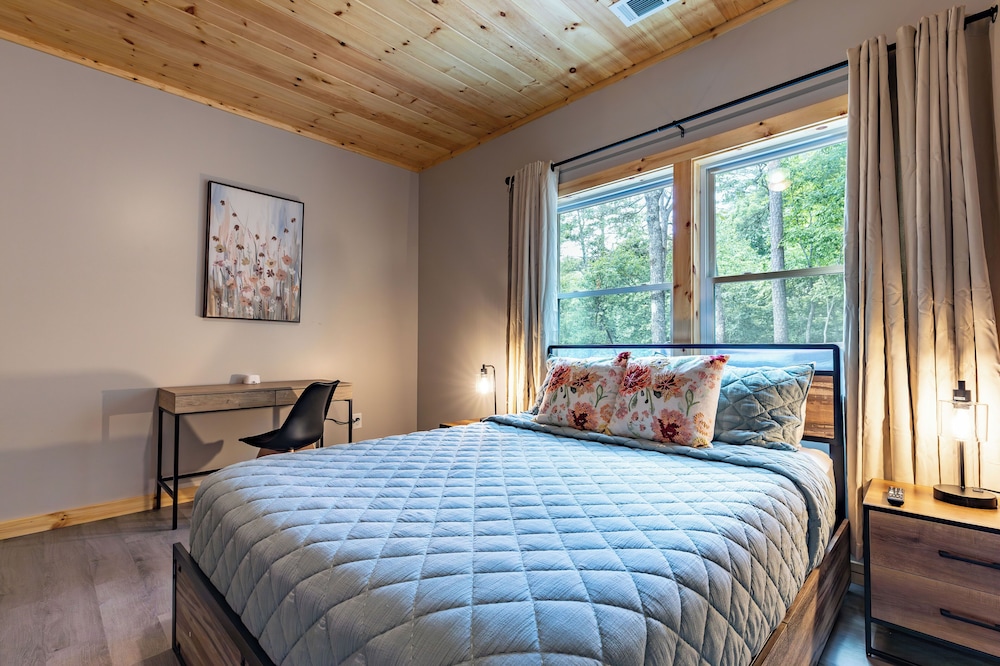 Cozy Cabin in Ellijay Near Blue Ridge