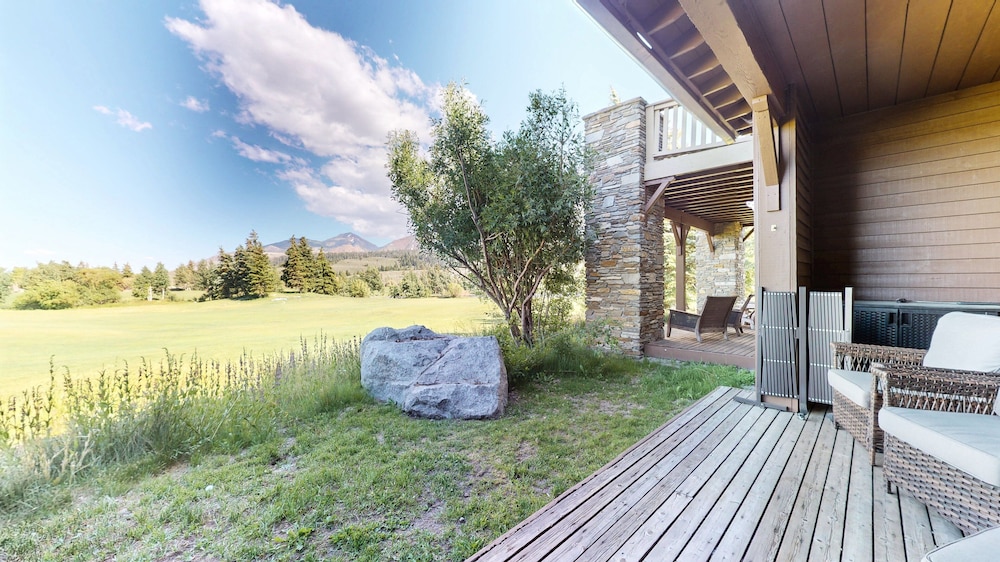 Snowcreek Vi The Lodges #1197 3 Bedroom Condo