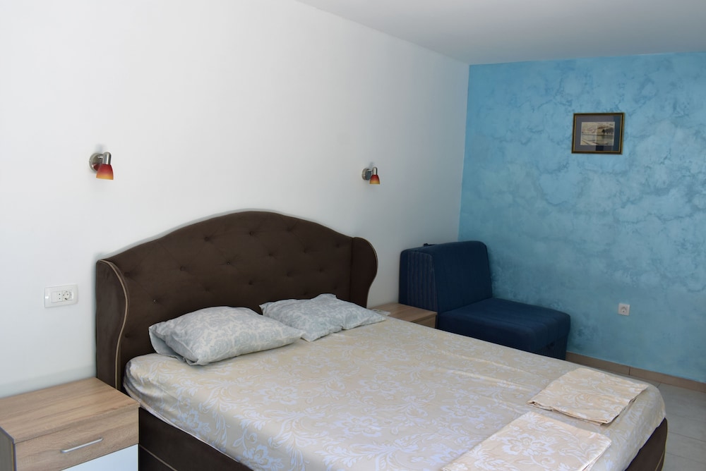 Apartments Montenegro Risan view 4