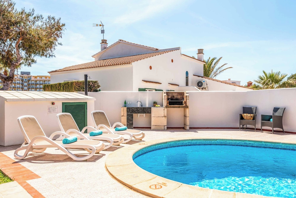 Villa Raquel Blanes