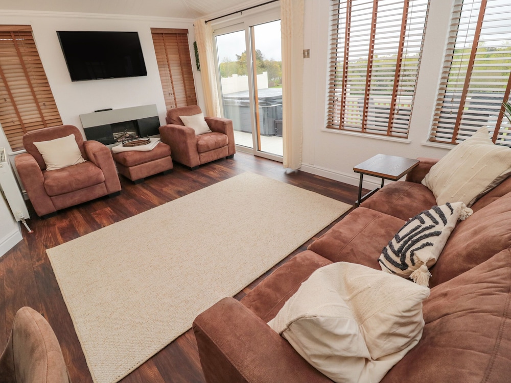 Woodland View Lodge