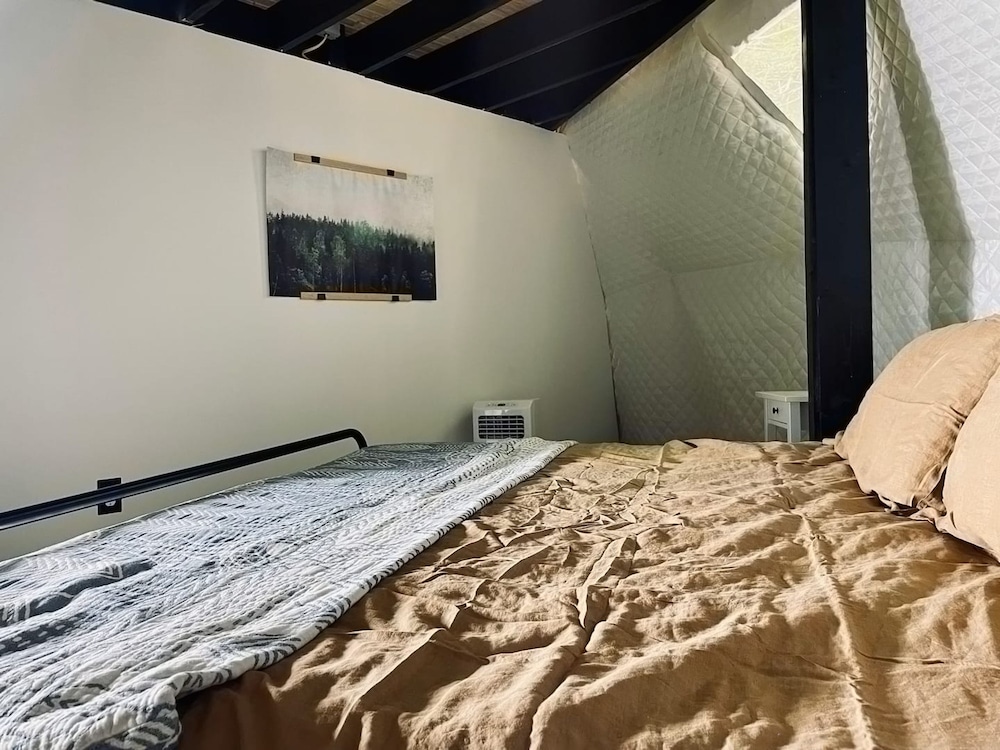 Moonshine Hollow Dome by Rafting