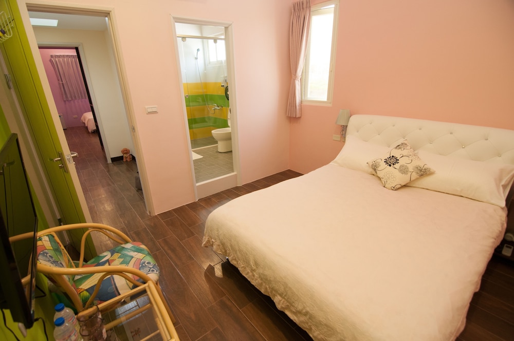 Mengqi Hostel