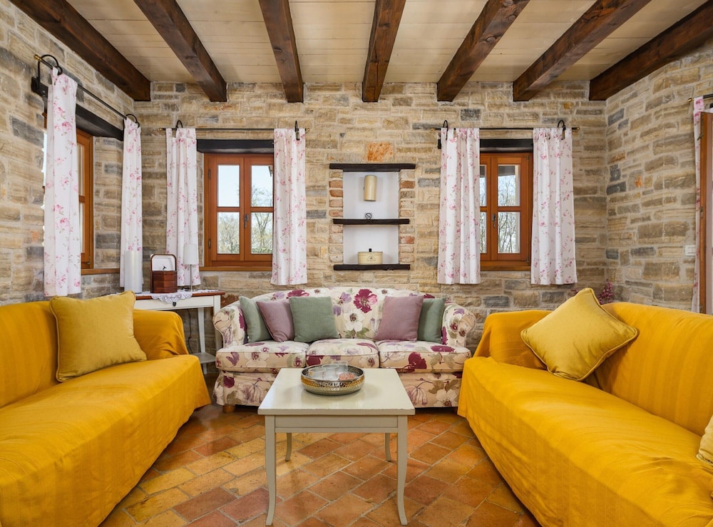 Villa in Banki With Private Pool Near Marea Beach