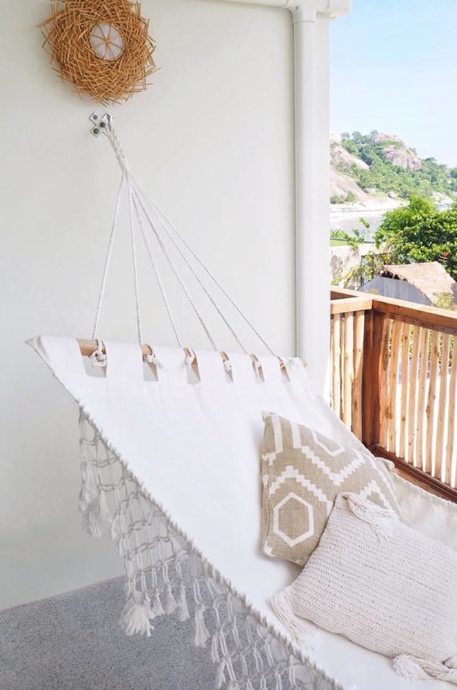 Pineapple Lazy Beach Villa