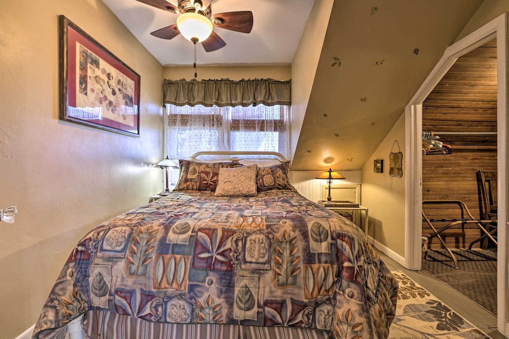 Charming Cedar City Retreat - Walk to Downtown! view 3