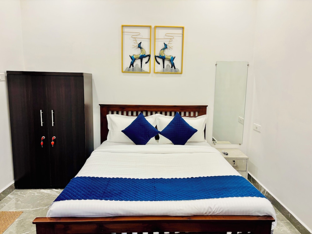 Zuna Stayz Morjim Goa
