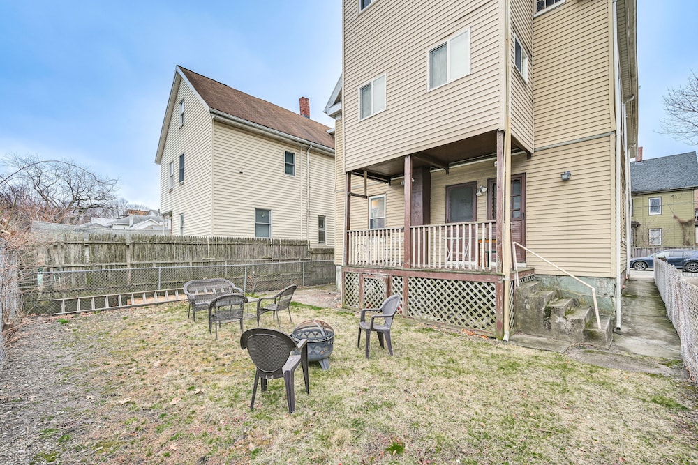 Medford Apartment Rental, 5 Mi to Downtown Boston