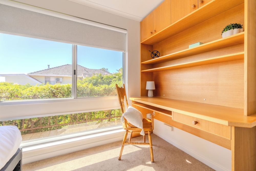 Seaview Heights by the BnB Collection