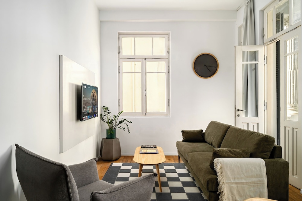 Allenby Urban Living Apartments by Sea N Rent