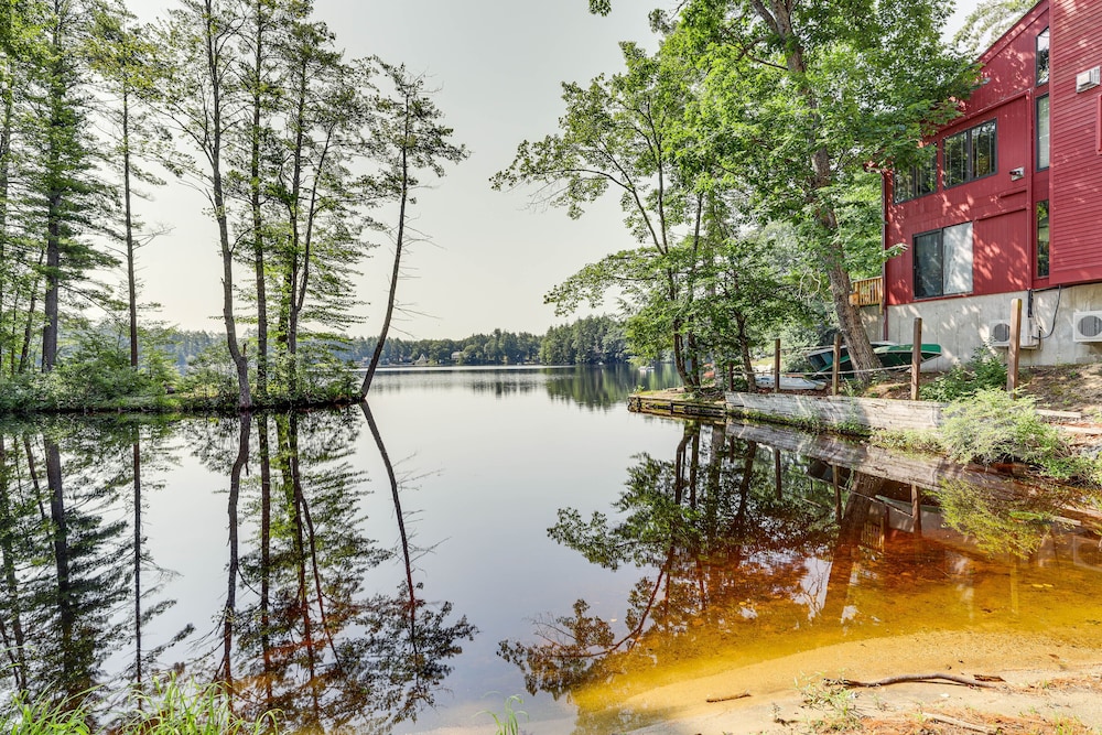 Lakefront Orange Vacation Rental - Pet Friendly!