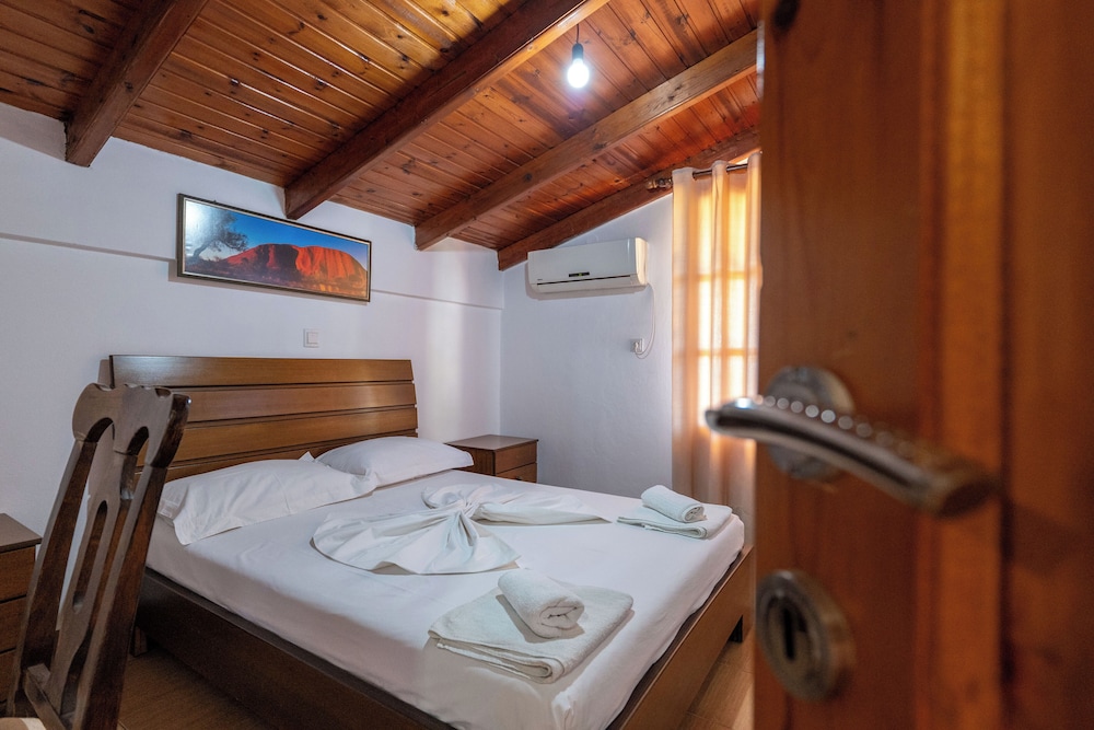 Apart Hotel Alex