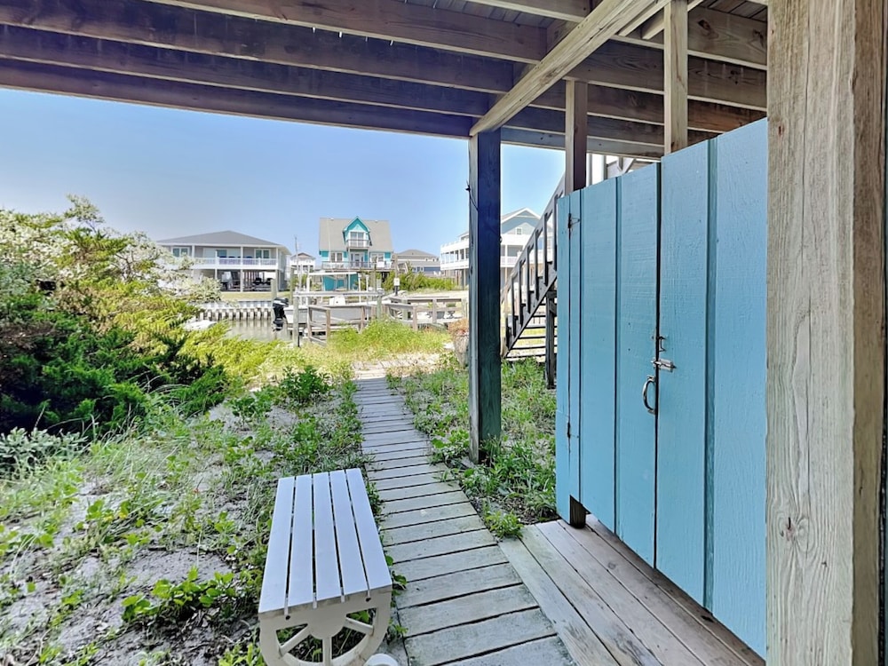 Boyd by Topsail Realty