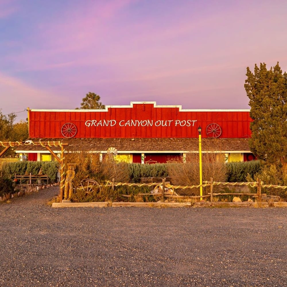 8BD Grand Canyon Ranch - Sleeps 22