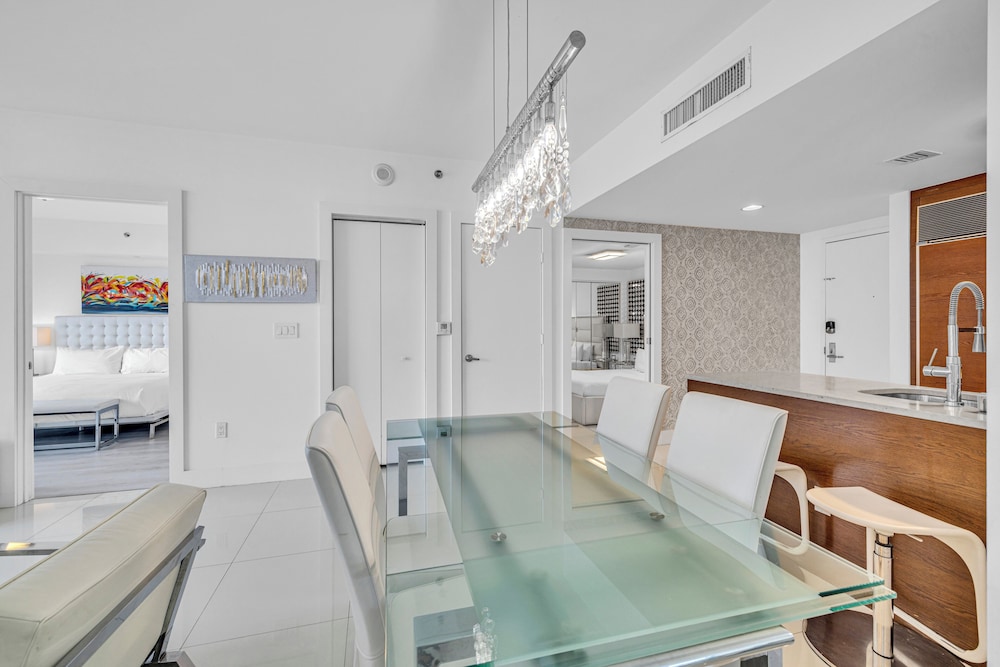 Icon Brickell