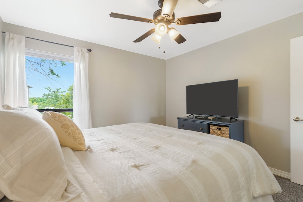 Troon Golf View - Golf Course View - On Site Amenities