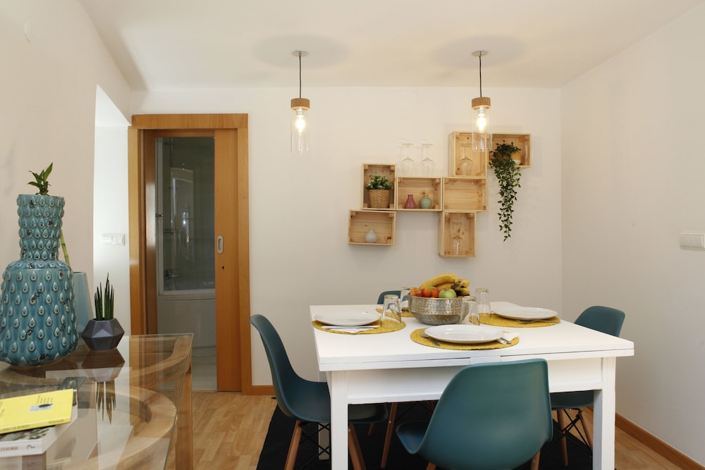 Flores Guest House