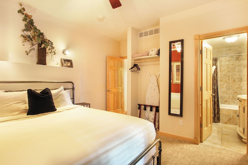 Estes Park CO Condos