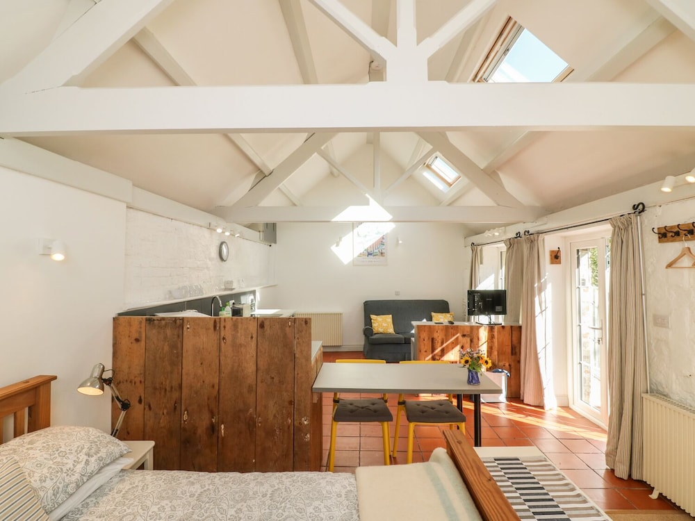 Yelverton Vacations - The Daffodil Shed - Property Image 2