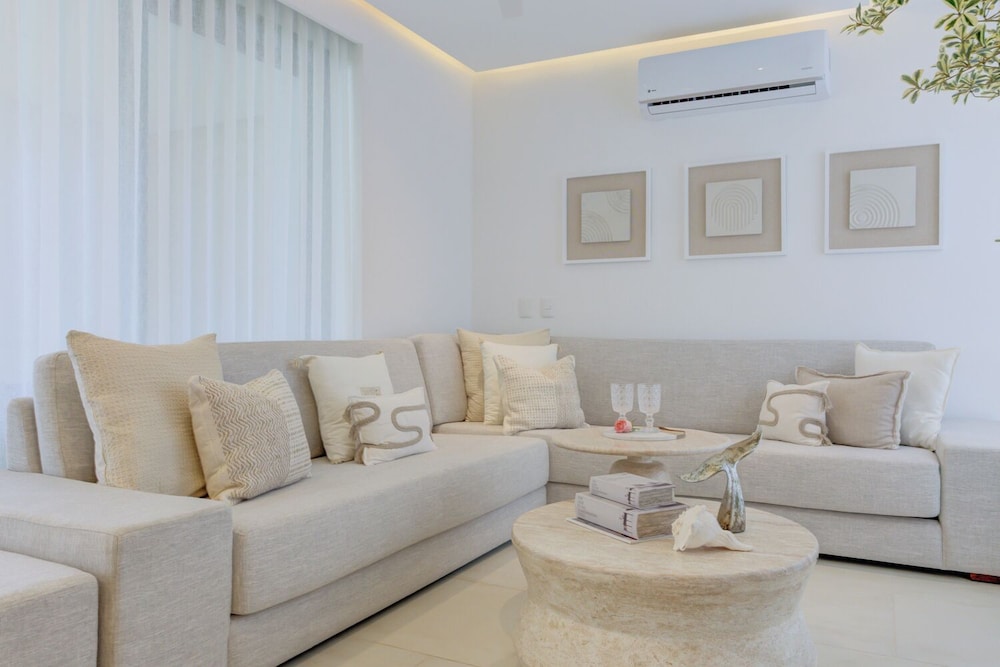 Vista Natura-Luxury Home Near the Beach