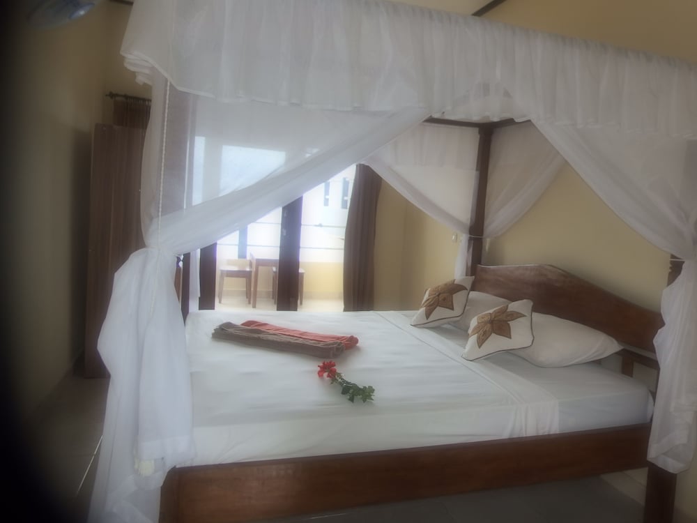 Bukit Indah Home Stay