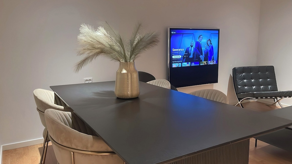 Maison Nord 6 min from Airport & Sleep 6