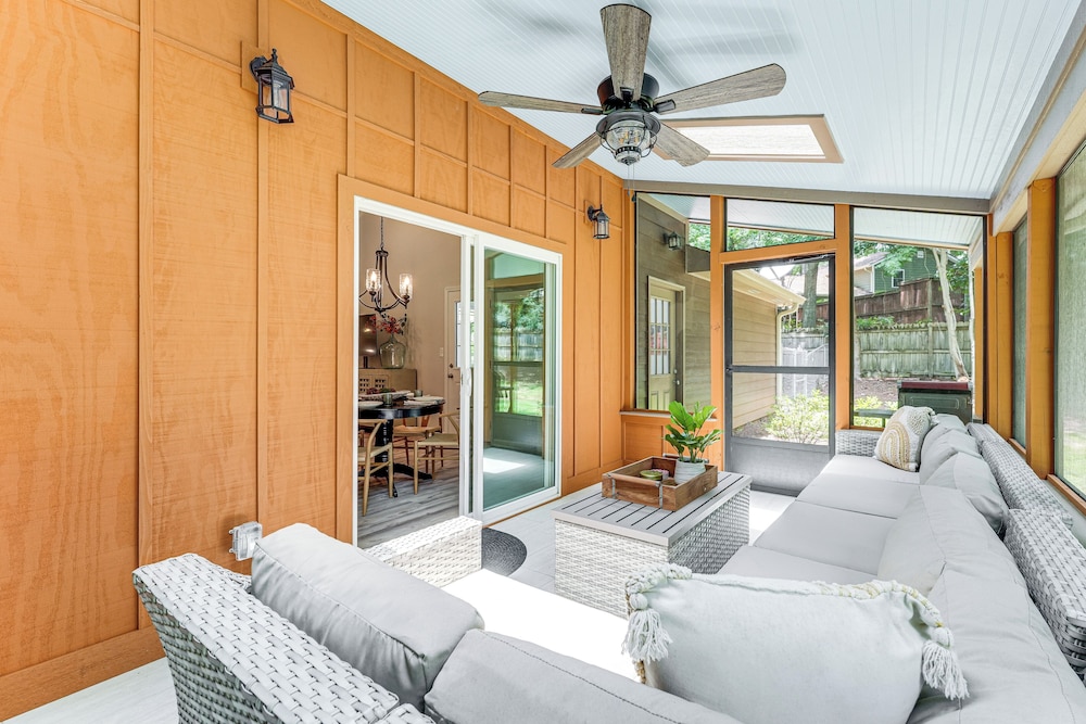 < 2 Mi to Dtwn Alpharetta: Home w/ Screened Porch!