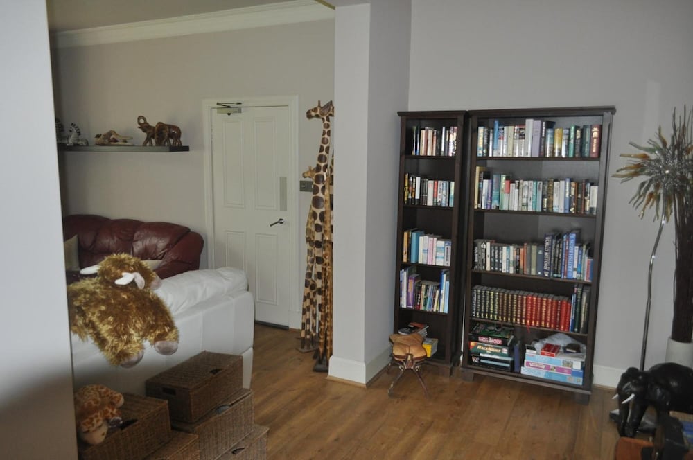 Airlie House Self-Catering