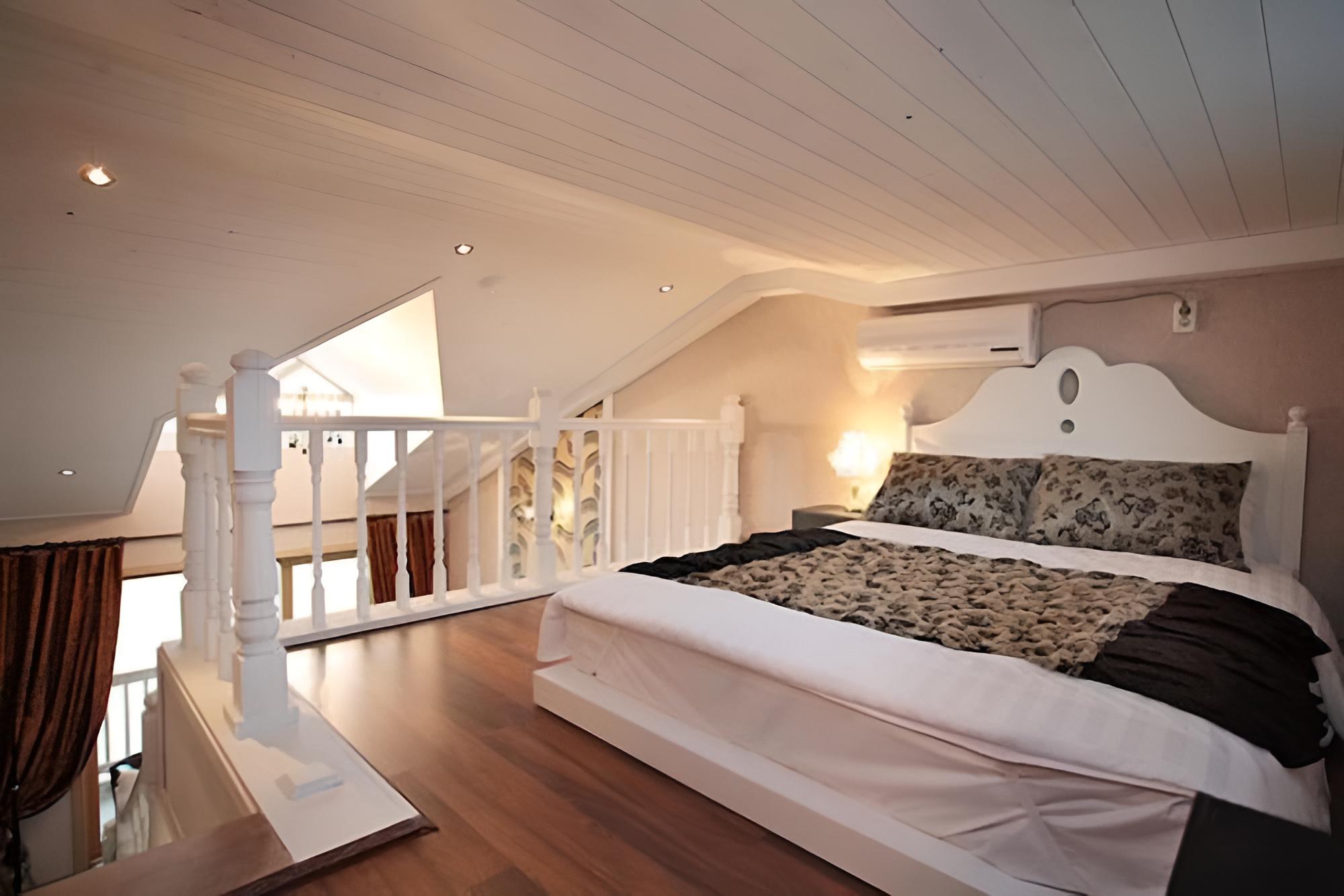 Taean Golden Wave Pension