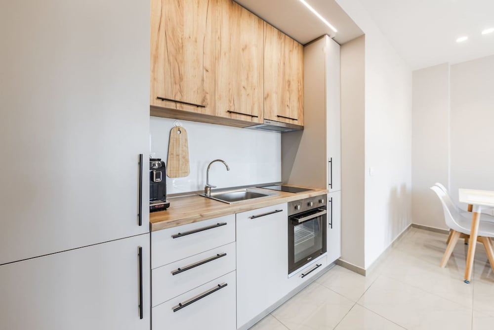 Olivia s Apartment 24