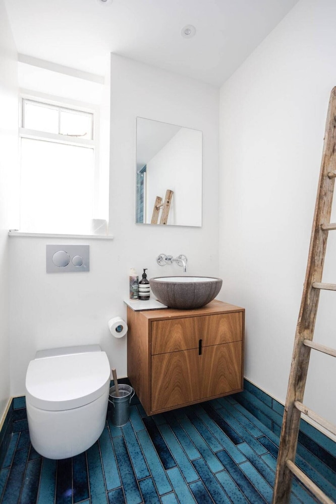 Stylish and Unique 1 Bedroom Flat in Shoreditch