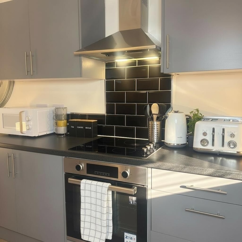 Clifton Apartment