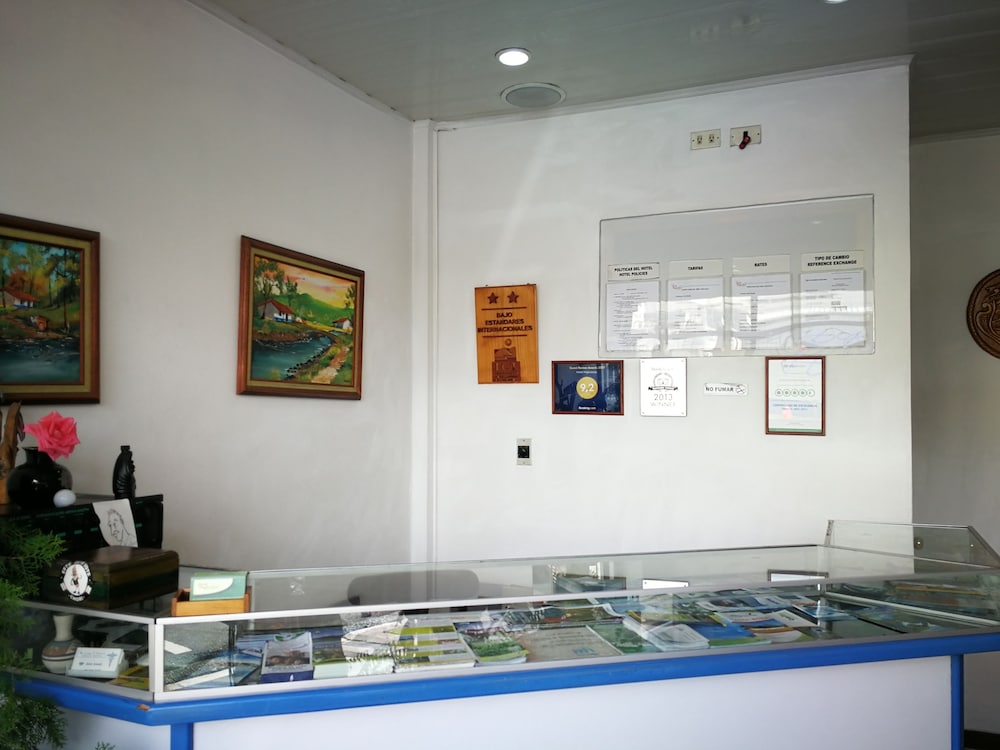 Hotel Hojarascas view 4