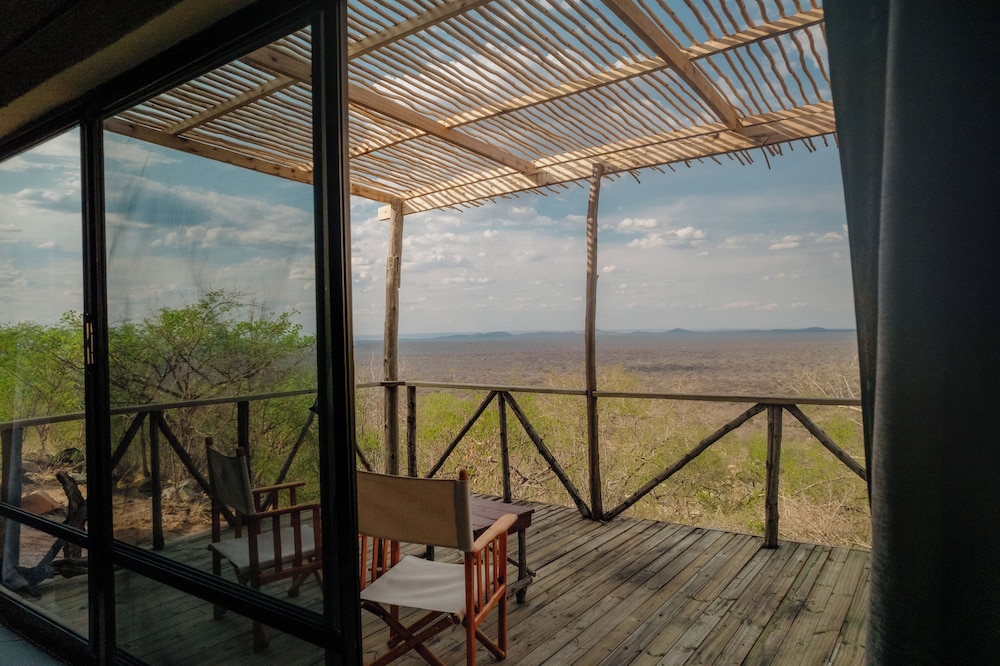 RUAHA HILLTOP LODGE