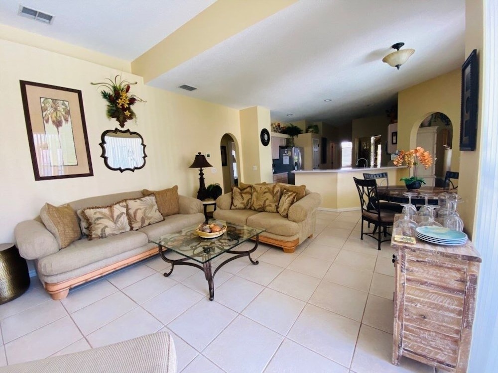 Southern Dunes Golf Views! 5 Bedroom Home by RedAwning
