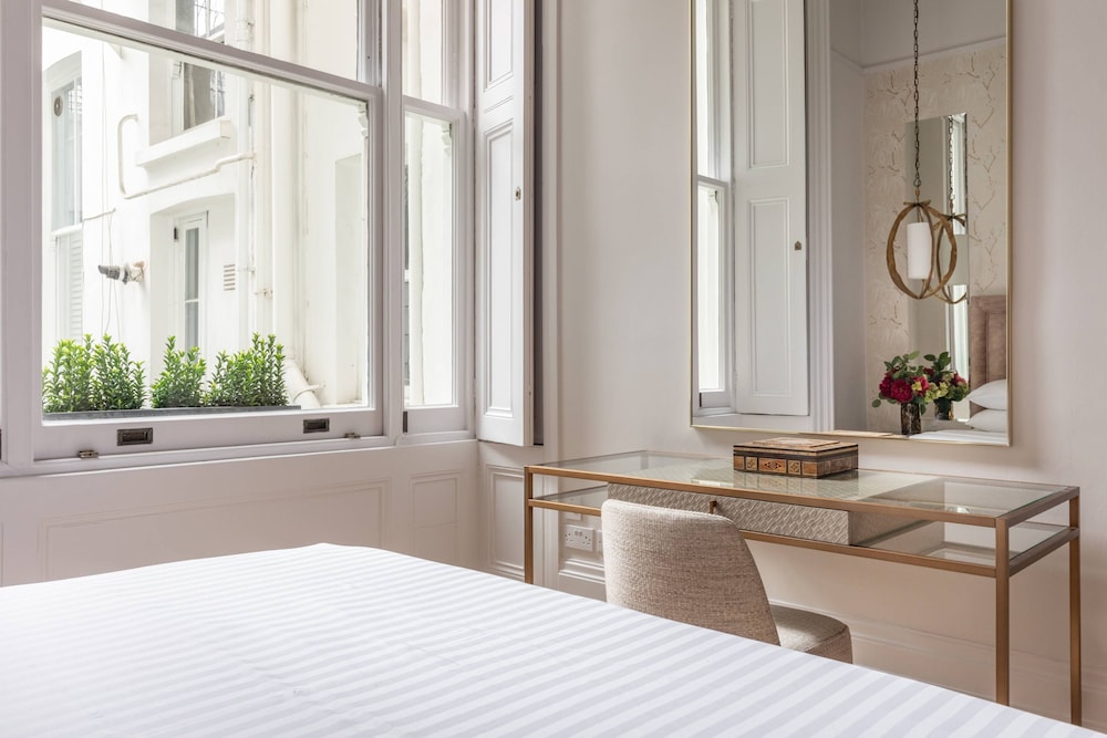 Elvaston Place III by Onefinestay