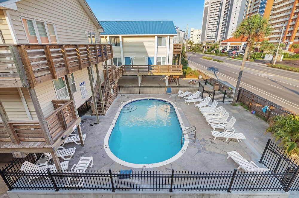 Gulf View 23