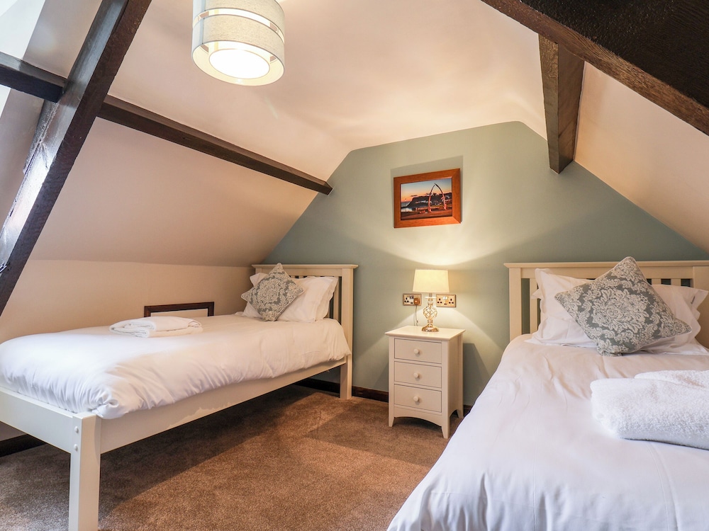 Midships Cottage