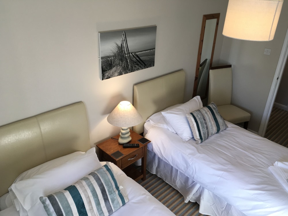 Bideford Vacations - The Waterfront Inn - Property Image 69