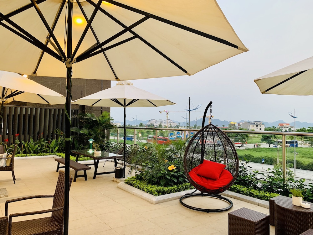 New Life Condotel